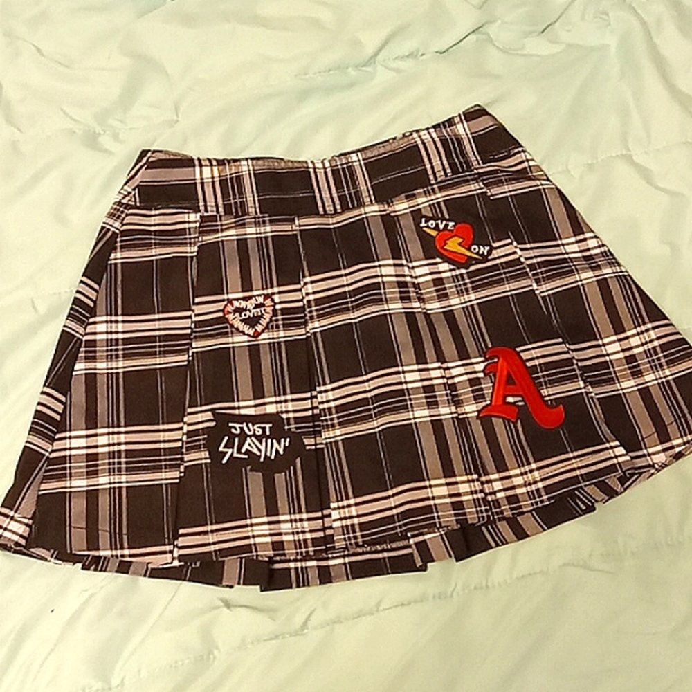 No Boundaries Plaid b/w skirt with style patch work, Small (3-5)
